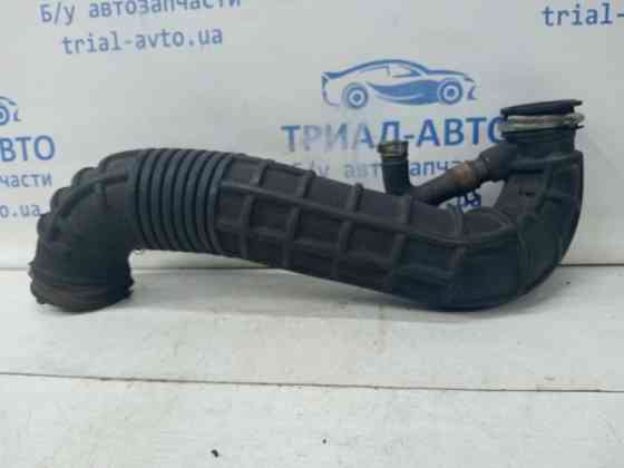 Патрубок воздушного фильтра SsangYong Korando C200 2.0 DIESEL D20DT 2010 (б/у) Киев