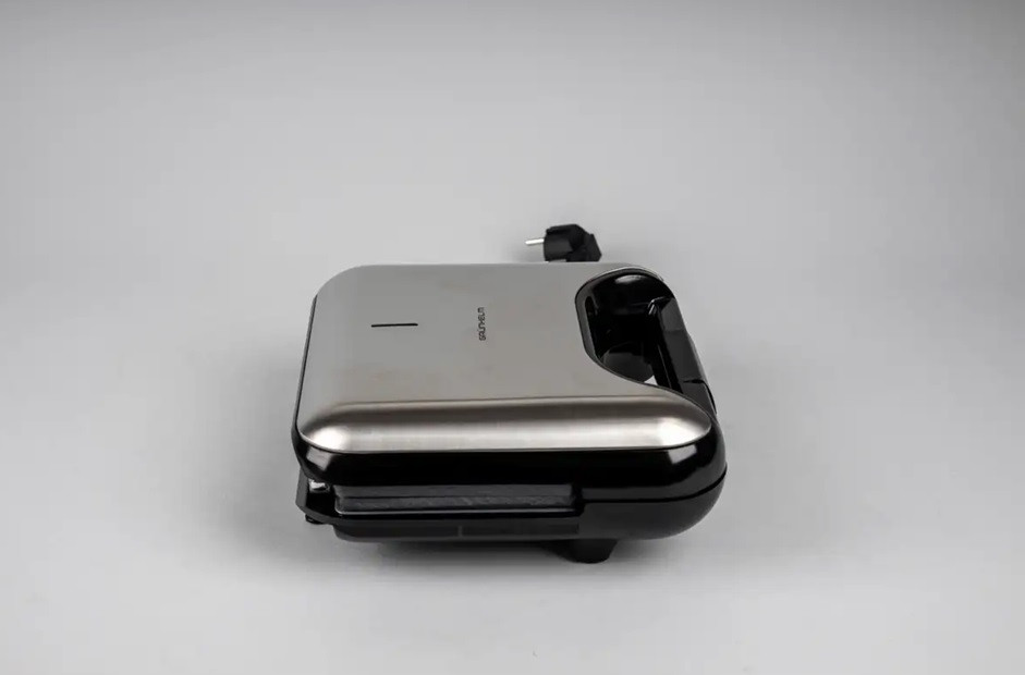 Сэндвичмейкер Grunhelm GSM840 800 Вт черный Киев - изображение 8