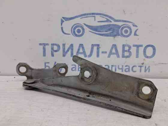 Петля капота правая Mitsubishi Outlander CU 2.4 БЕНЗИН 4G69 2003 (б/у) Киев