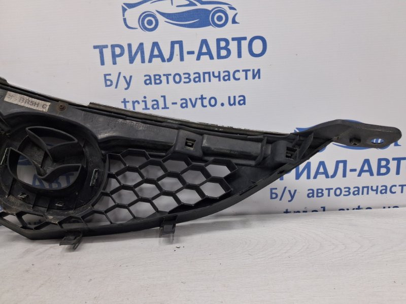Решетка радиатора Mazda 3 BK 1.6 БЕНЗИН Z6 2003 (б/у) Київ - зображення 6
