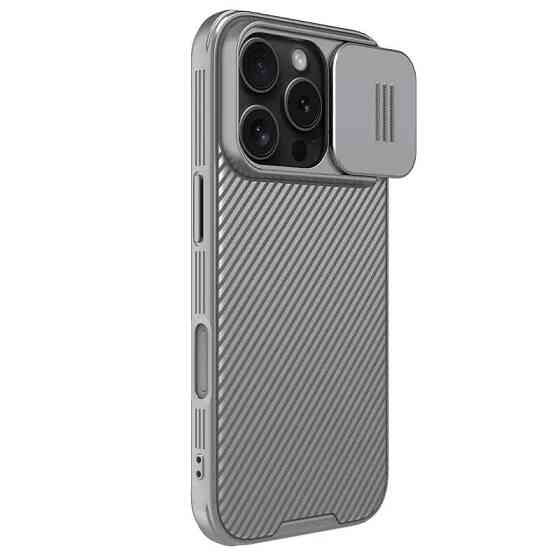 Карбоновая накладка Nillkin CamShield Pro для Apple iPhone 16 Pro (6.3") Херсон