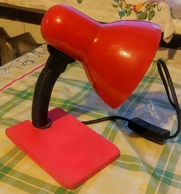 Портативна настільна лампа для читання червоного кольору+бонус Львів - зображення 4