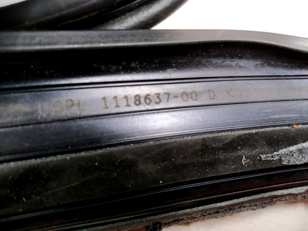 Уплотнитель дверного проёма заднего лев-прав (широкий) Tesla model X 1118637-00-F Киев - изображение 4