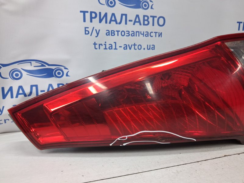 Фонарь задний внешний правый Hyundai I30 FD 1.6 DIESEL D4FB 2007 (б/у) Киев - изображение 3