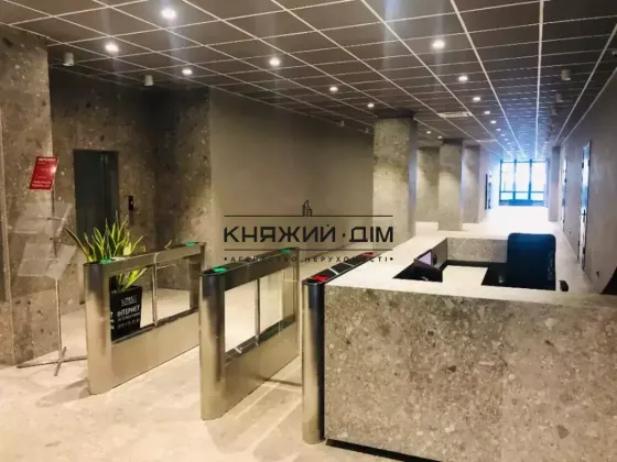 Оренда офісу 53 м#178; в БЦ «Хвиля» — 2 хвилини від метро Печерська Київ