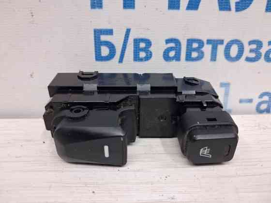 Кнопка стеклоподъемника Hyundai IX35 2009-2015 3835211310 (Арт. 77671) Киев