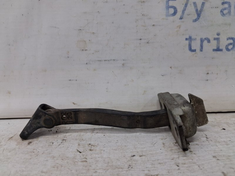 Ограничитель двери задний правый Toyota RAV 4 A30 2.0 БЕНЗИН 1AZFE 2005 (б/у) Киев - изображение 1