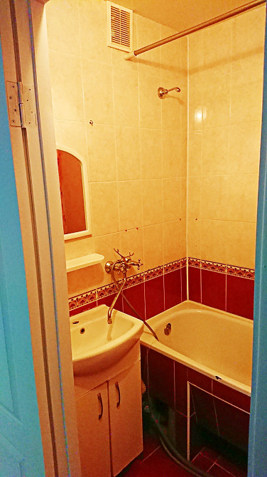 Здам укомплектовану однокімнатну на Грушевського. Белая Церковь - изображение 2