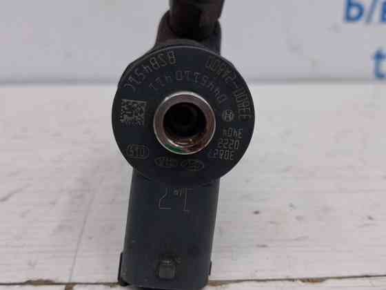 Форсунка топливная Hyundai IX35 LM 1.7 DIESEL D4FD 2009 (б/у) Киев