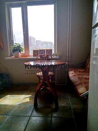 Оренда 2-кімнатної квартири  м. Осокорки. Код об'єкта: 11112559 Киев