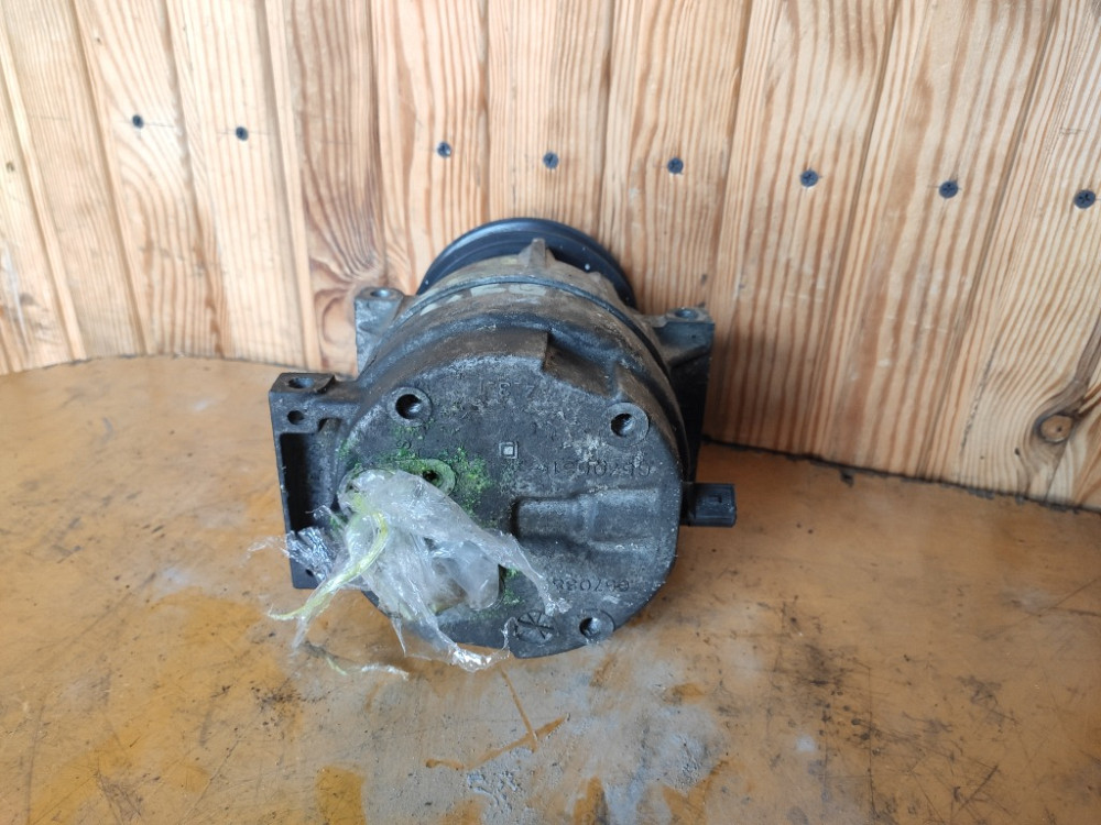 Компрессор кондиционера Renault Laguna II 1.9 dci 2001-2007 (8200421410) Ковель - зображення 2