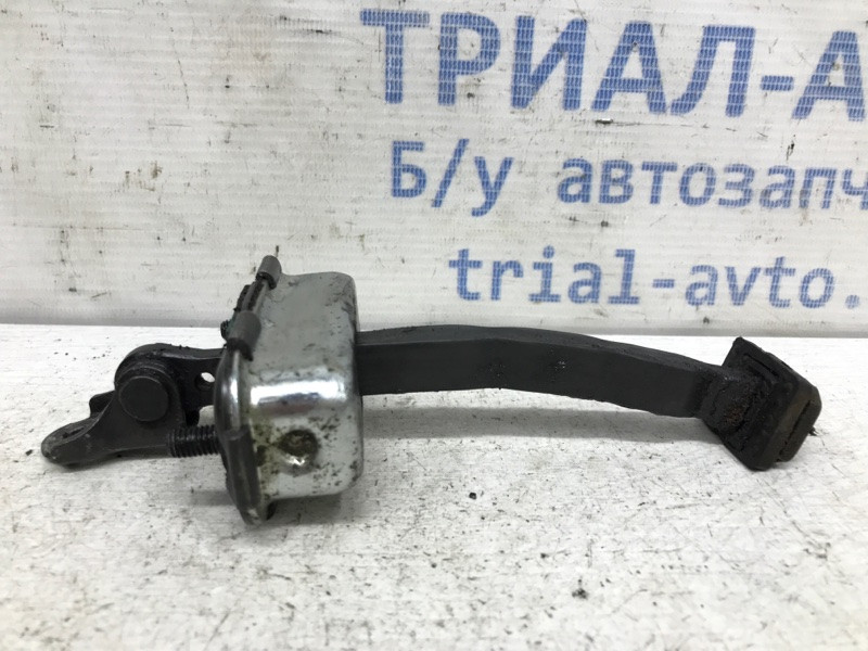 Ограничитель двери передний левый Hyundai Santa fe DM 2.2 DIESEL D4HB 2012 (б/у) Киев - изображение 1