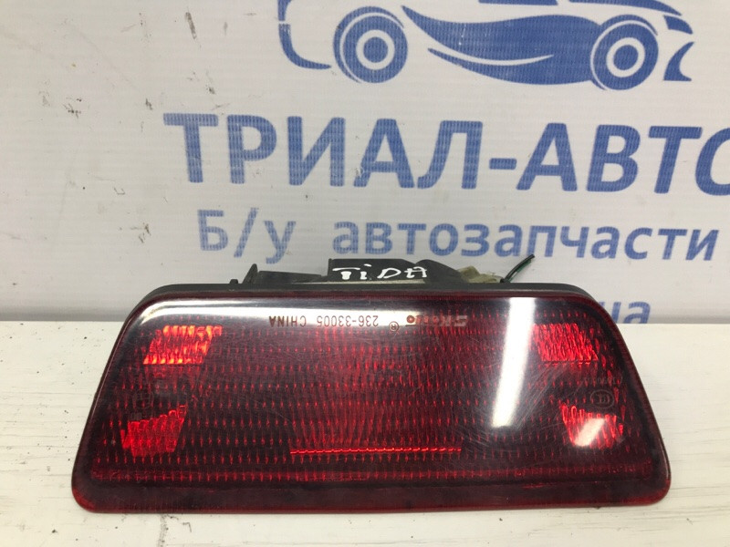 Катафот (отражатель) Nissan Tiida C11 1.6 БЕНЗИН HR16 2004 (б/у) Київ - зображення 1