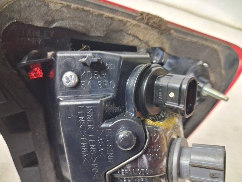 Фонарь задний внутренний правый Mazda CX 5 KE 2.2 DIESEL 2011 (б/у) Киев - изображение 6