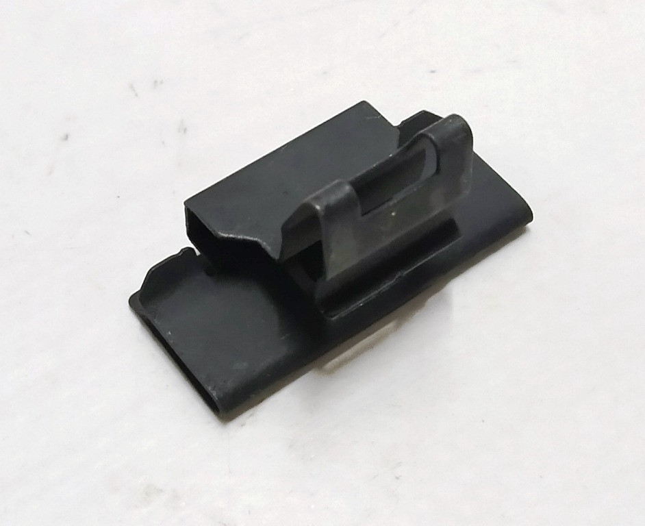 2Клипса крепления уплотнителя внутреннего стекла двери Tesla model S, model S REST 1005783-00-B Киев - изображение 2