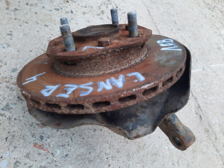 MB518706 Поворотный кулак Левый Mitsubishi Lancer IV Дніпро - зображення 1