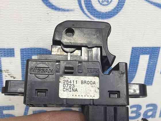 Кнопка стеклоподъемника Nissan Qashqai 2006-2013 25411BR00A (Арт. 83290) Київ