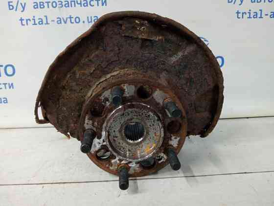 Кулак поворотный правый со ступицей SsangYong Rexton Y250 2.7 D27DT 2006 (б/у) Киев