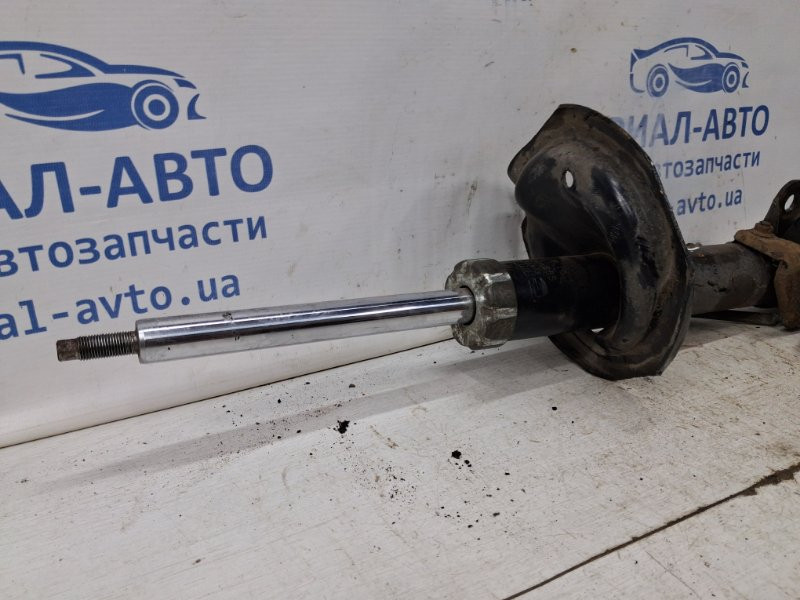 Амортизатор передний левый Mitsubishi ASX GA 1.8 DIESEL 4N13 2010 (б/у) Киев - изображение 2