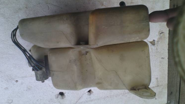 Бачок розширювальний Мазда 626 86 р.в. оригінал Вінниця - зображення 5