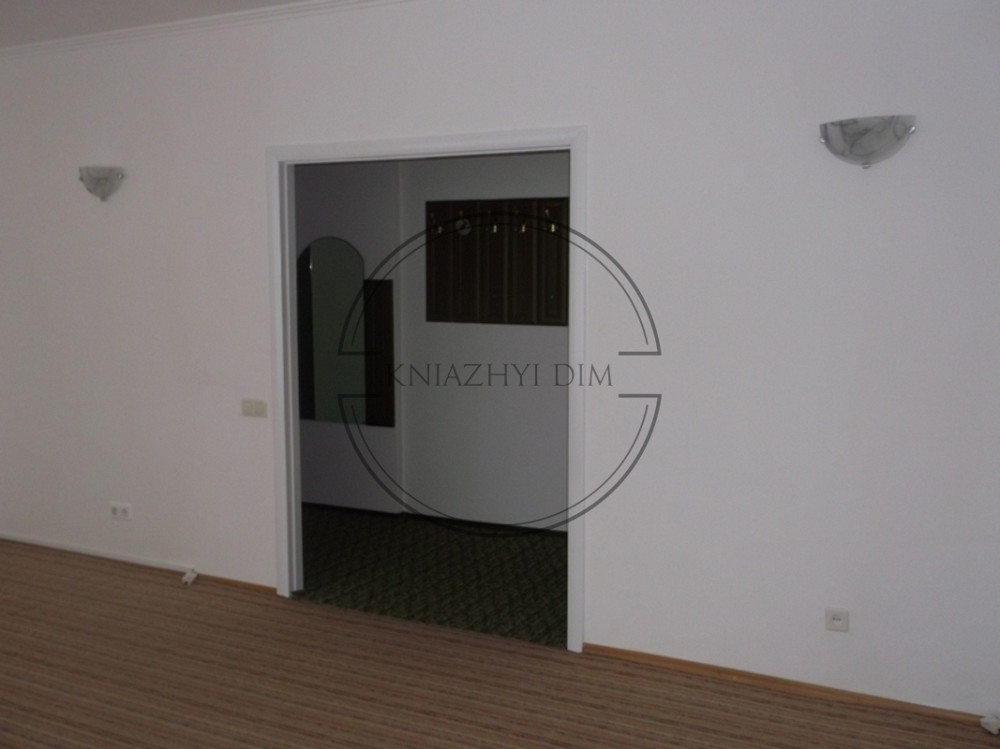 3-кімнатна квартира в центрі біля м. Золоті Ворота. Вул. Володимирська 51/53. Код: 21144737 Київ - зображення 10