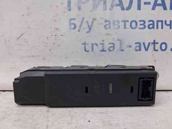 Блок управления стеклоподъемниками Mitsubishi Pajero Sport K9 3.0 БЕНЗИН 6G72 1996 (б/у) Киев