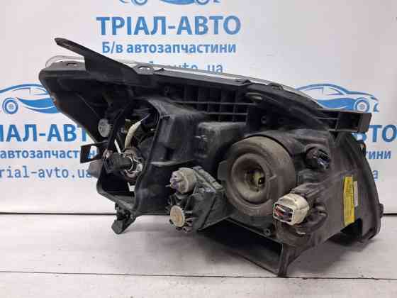 Фара левая галоген Toyota Avensis T25 2.2 DIESEL 2ADFTV 2002 (б/у) Київ