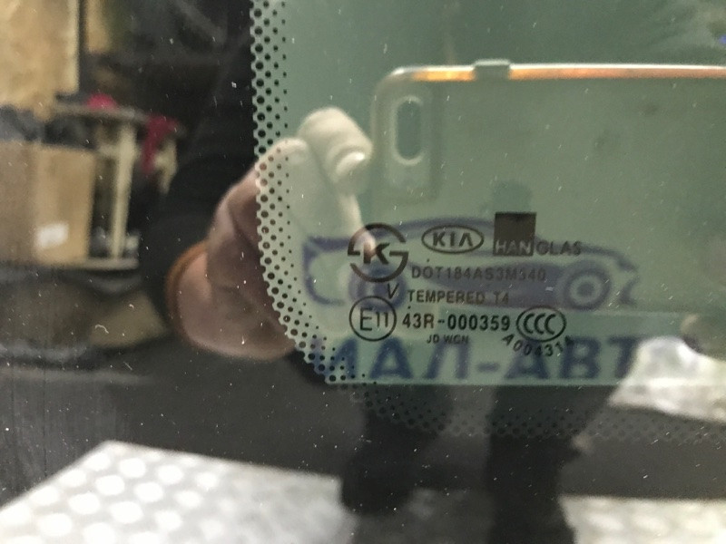 Стекло панорамной крыши Kia Ceed JD 1.6 DIESEL D4FB 2012 задн. (б/у) Київ - зображення 4