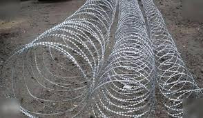 ЕГОЗА Колючая проволока .Егоза 600x3 ( клипсы) (бухта15-22м) Киев - изображение 2