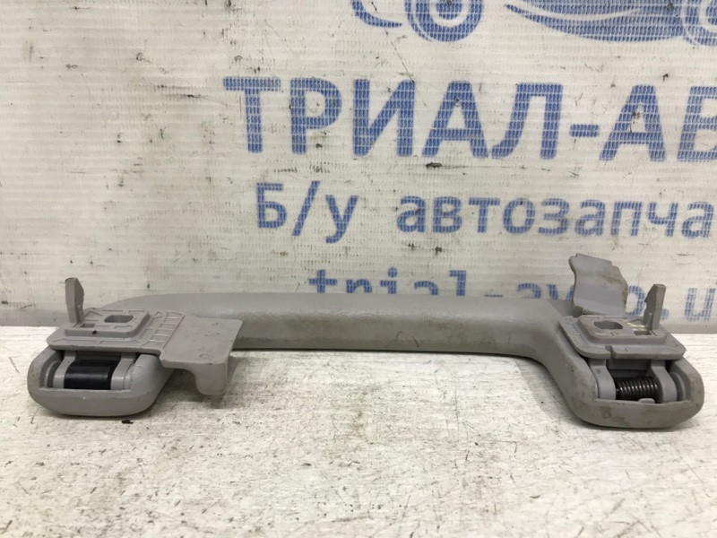 Ручка потолка Mitsubishi Pajero Wagon 4 3.2 ДИЗЕЛЬ 4M41 2006 (б/у) Київ - зображення 3