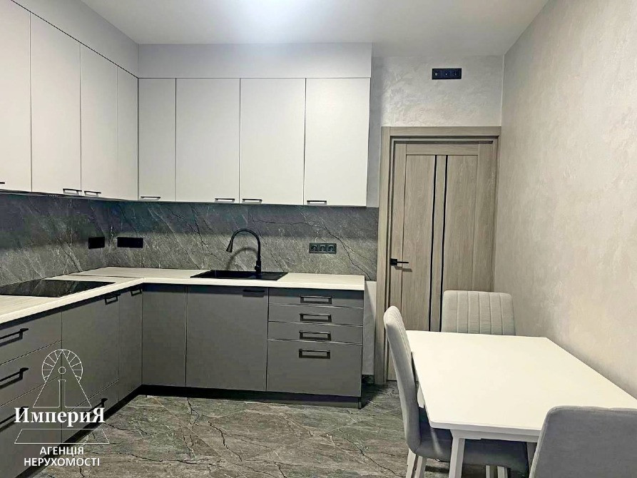 Новострой.Укомплектованная 2-Х с кап.ремонтом.Первое заселение. Белая Церковь - изображение 5