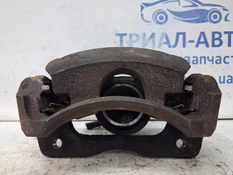 Суппорт передний правый Toyota Auris E150 1.6 БЕНЗИН 1ZRFAE 2006 (б/у) Киев - изображение 2