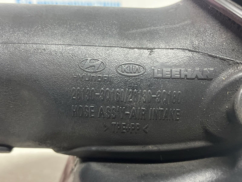 Патрубок воздушного фильтра Kia Optima 2010-2016 281303Q160 (Арт. 75260) Киев - изображение 4