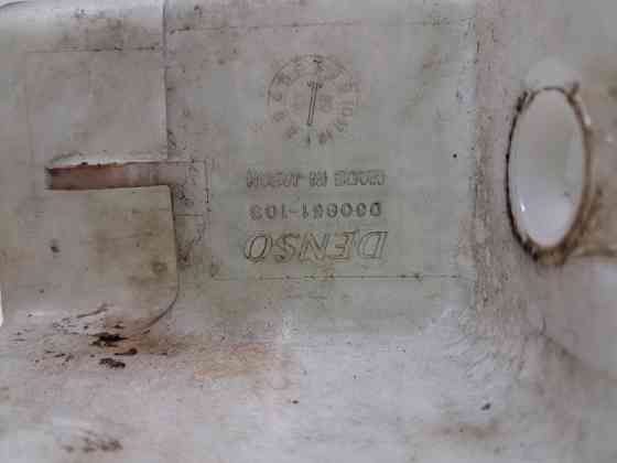 Бачок омывателя Mitsubishi Outlander CU 2.4 БЕНЗИН 4G69 2003 (б/у) Киев