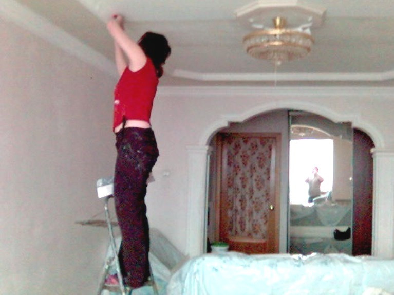 Поклейка обоев Киев Мастер Київ - зображення 1