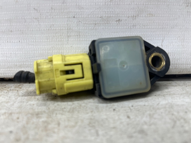 Датчик удара Hyundai I30 GD 1.6 DIESEL D4FB 2011 (б/у) Київ - зображення 2