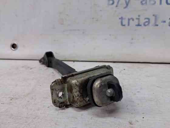 Ограничитель двери передний левый Chevrolet Captiva 2006-2018 96624001 (Арт. 65557) Київ