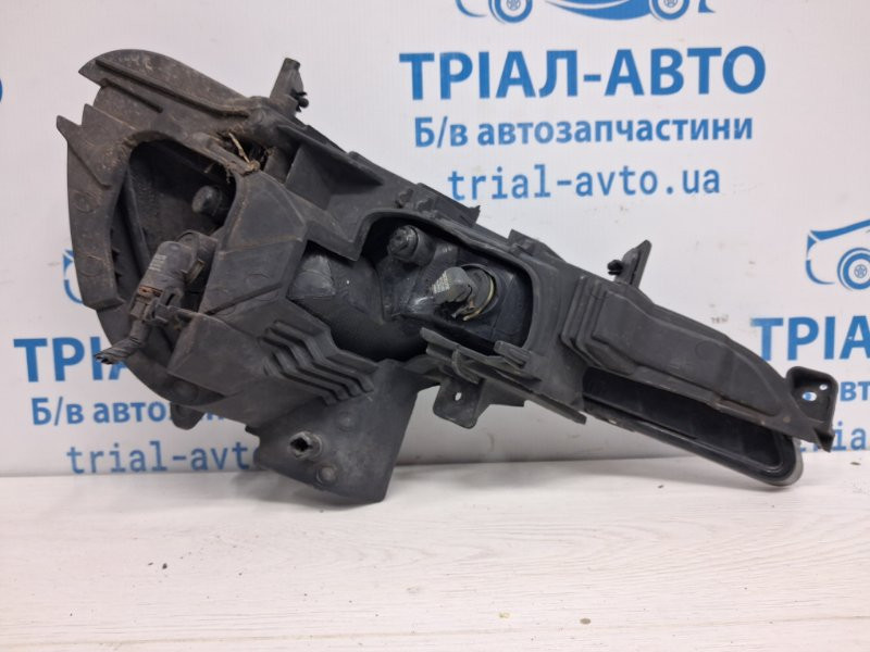 Фара противотуманная левая Kia Sportage SL 1.7 DIESEL D4FD 2010 (б/у) Киев - изображение 4