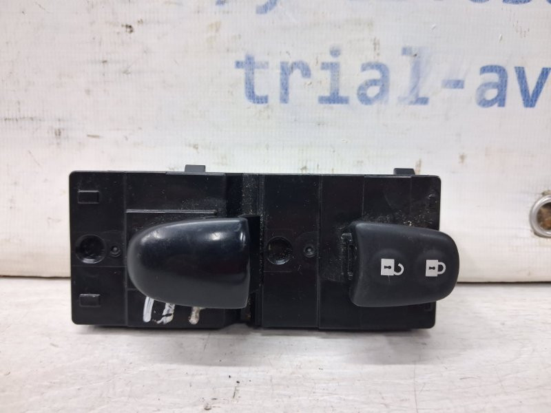 Кнопка стеклоподъемника Nissan Qashqai J11 1.2 БЕНЗИН HRA2DDT 2013 перед. (б/у) Київ - зображення 2