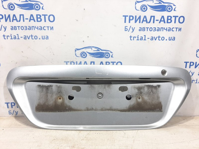 Накладка крышки багажника Mitsubishi Lancer 9 1.6 БЕНЗИН 4G18 2003 (б/у) Київ - зображення 1