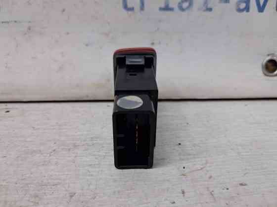 Кнопка аварийки Hyundai Tucson 2004-2009 937902E000CA (Арт. 65416) Киев