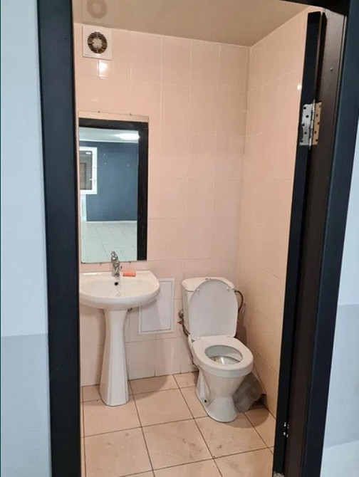 Продам. Магазин 43 м.кв. 1/5, 12-й квартал Дніпро - зображення 11