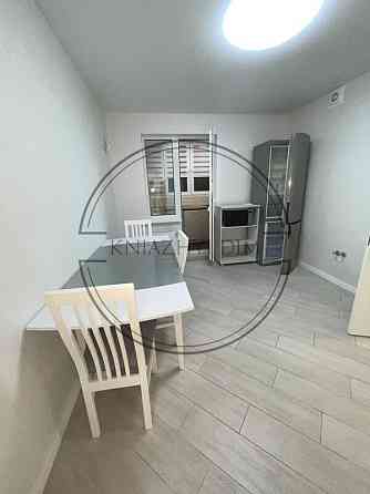 Є Генератор! Оренда 3-х к.кв. метро Іподром. вул. Юлії Здановської в Голосіївському р-ні. Код об'єкт Київ