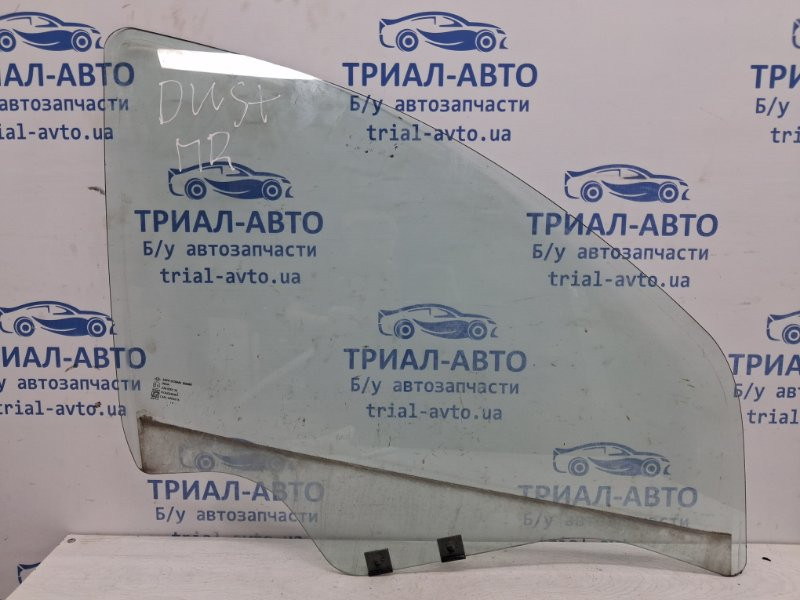 Стекло двери переднее правое Dacia Duster HS 1.5 DIESEL K9K 2010 (б/у) Київ - зображення 1