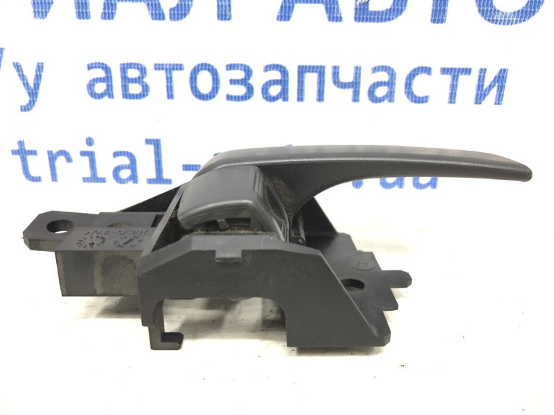 Ручка двери внутренняя правая Mitsubishi Outlander GF 2.2 DIESEL 4N14 2012 (б/у) Киев - изображение 2