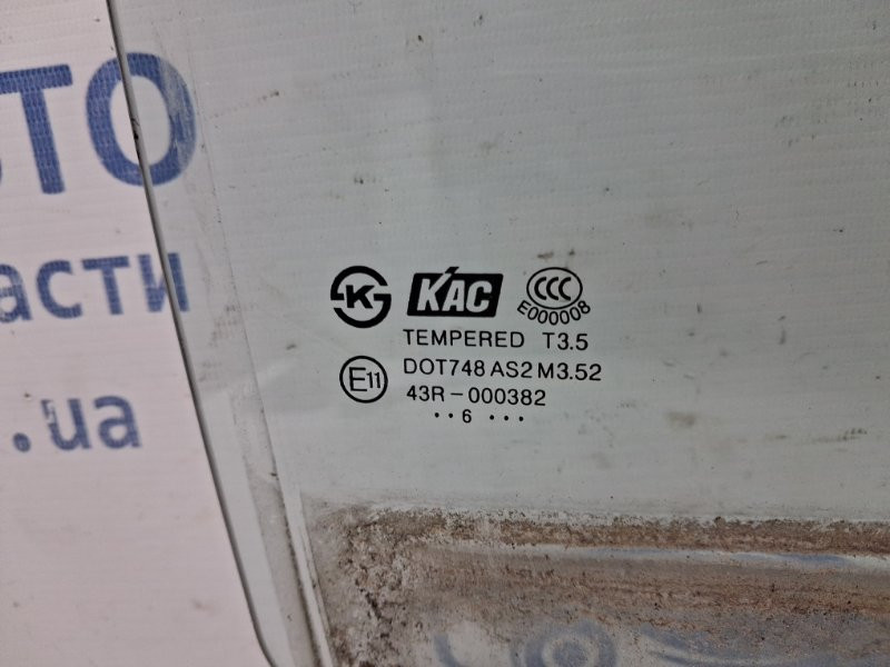 Стекло двери заднее правое Chevrolet Captiva C100 2.4 БЕНЗИН Z24SED 2006 (б/у) Київ - зображення 3