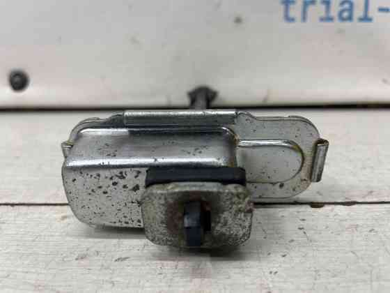 Ограничитель двери передний левый Kia Sportage 2010-2016 793803U000 (Арт. 70975) Киев