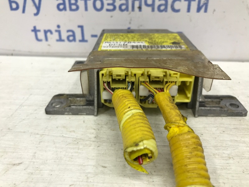 Блок AIRBAG Mitsubishi Pajero Wagon 3 3.2 ДИЗЕЛЬ 4M41 1999 (б/у) Київ - зображення 2