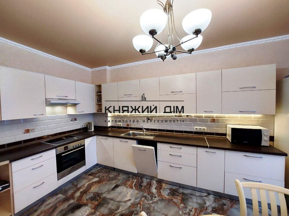 Оренда роздільної 3-х к. квартири в новому будинку ,м.Політехнічний інститут або м.Лук'янівська. № 1 Киев - изображение 1