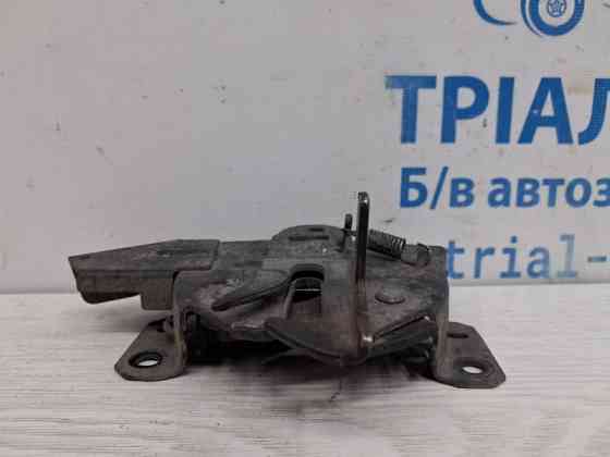 Замок капота Mitsubishi Pajero Wagon 1999-2006 MR556224 (Арт. 75827) Київ